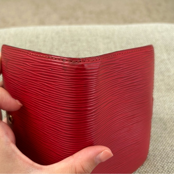 Louis Vuitton Red Epi Agenda PM - Picture 4 of 11